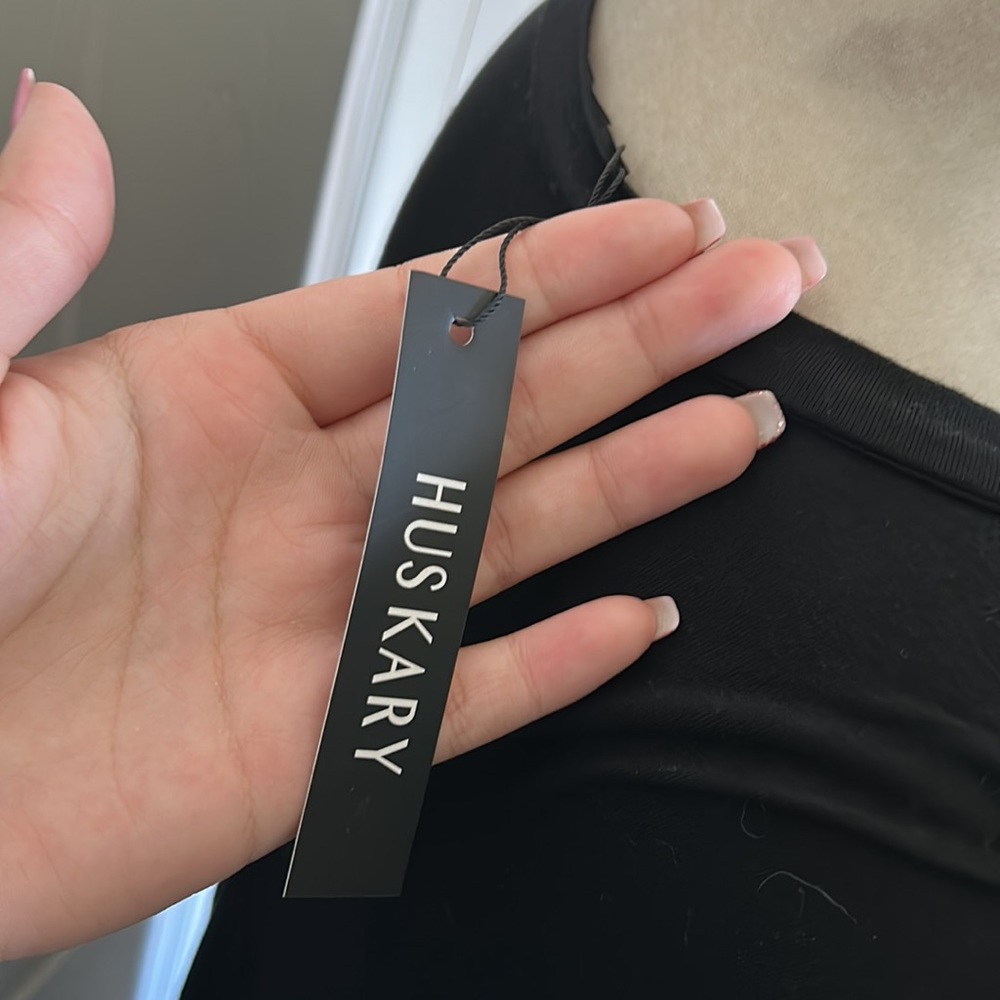 Black V-neck Maxi Dress - Picture 9 of 10